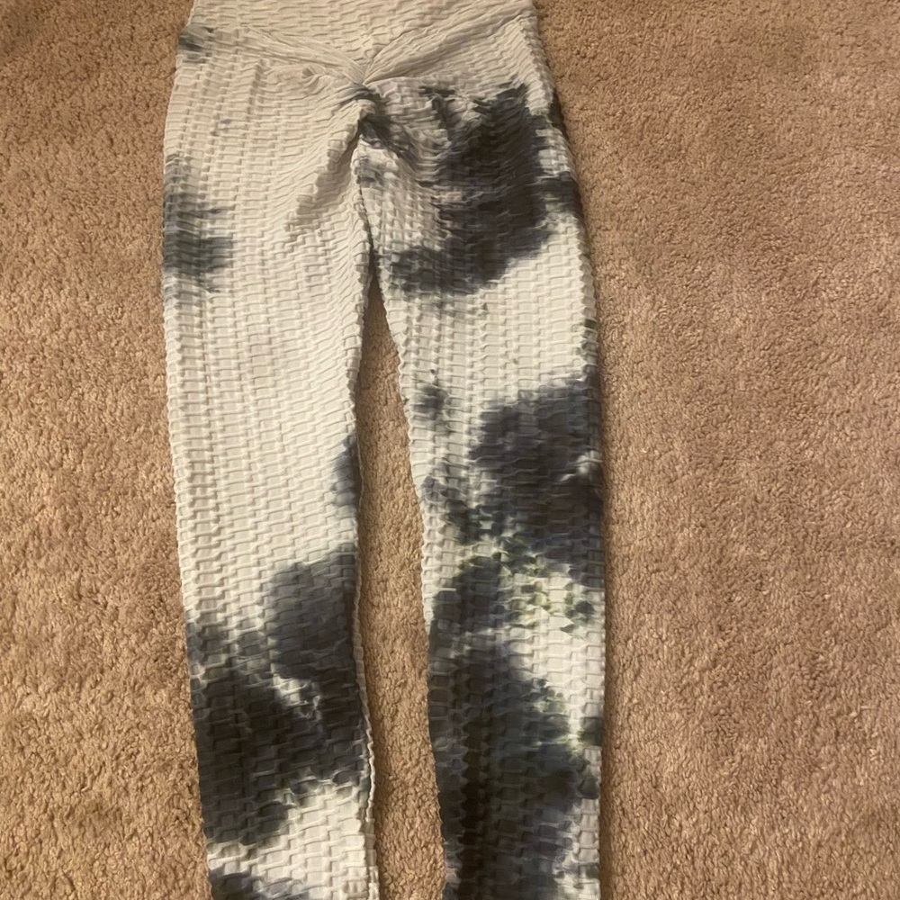 Tie-Dye Textured Leggings
